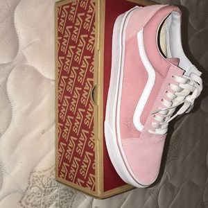 Light pink old skool Vans